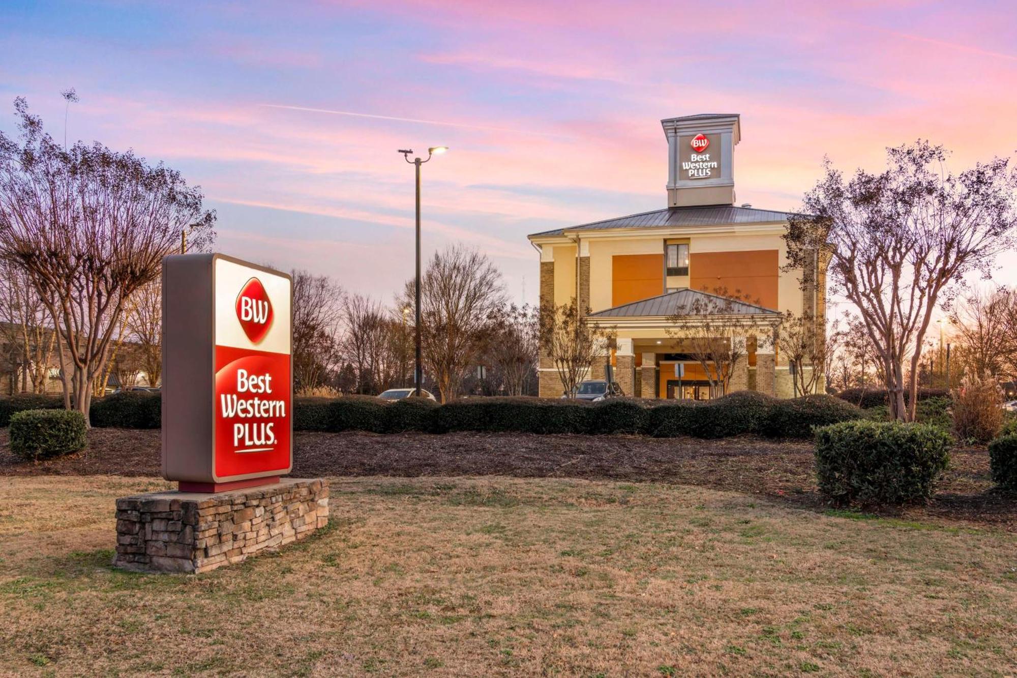 Best Western Plus Fairburn Atlanta Southwest Exterior photo